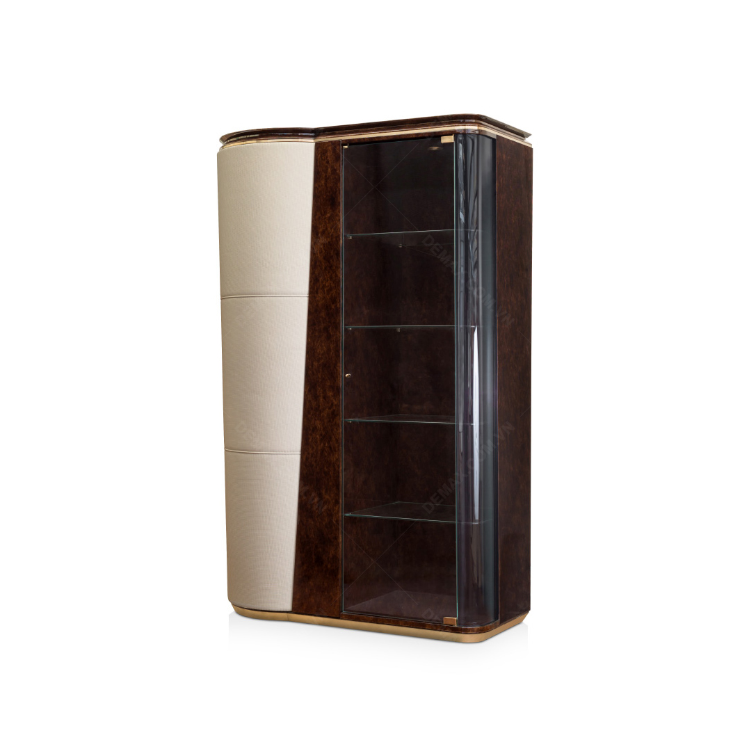 Noir Vitrine