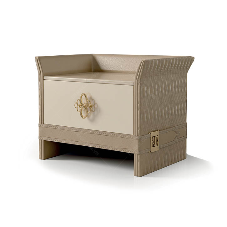 Numero Tre Bedside Table